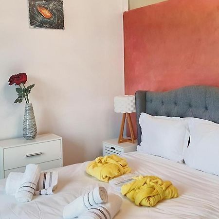 Appartement Cozy Penthouse In A New Business Building In City Center. Free Private Parking à Cluj-Napoca Extérieur photo