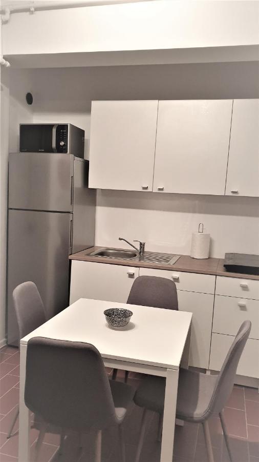 Appartement Cozy Penthouse In A New Business Building In City Center. Free Private Parking à Cluj-Napoca Extérieur photo